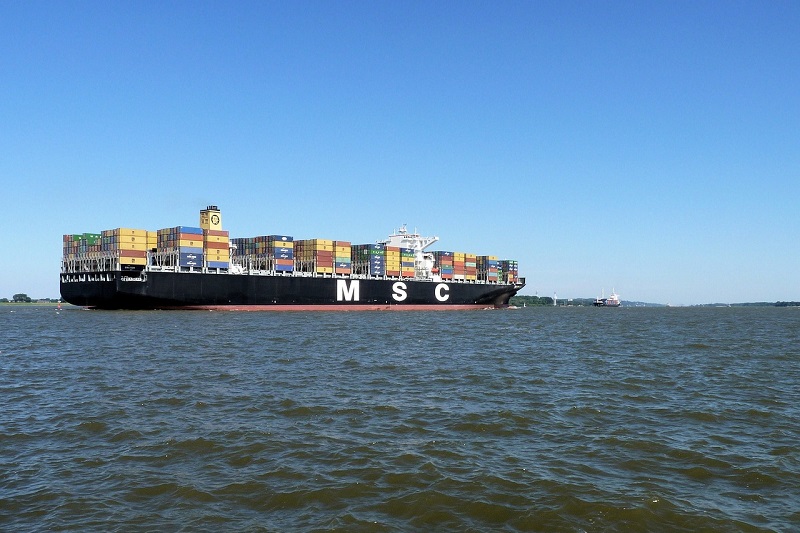 MSC introduces surcharges related to piracy and the Suez Canal